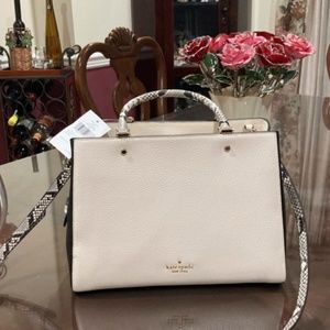 Kate Spade Pocket Book